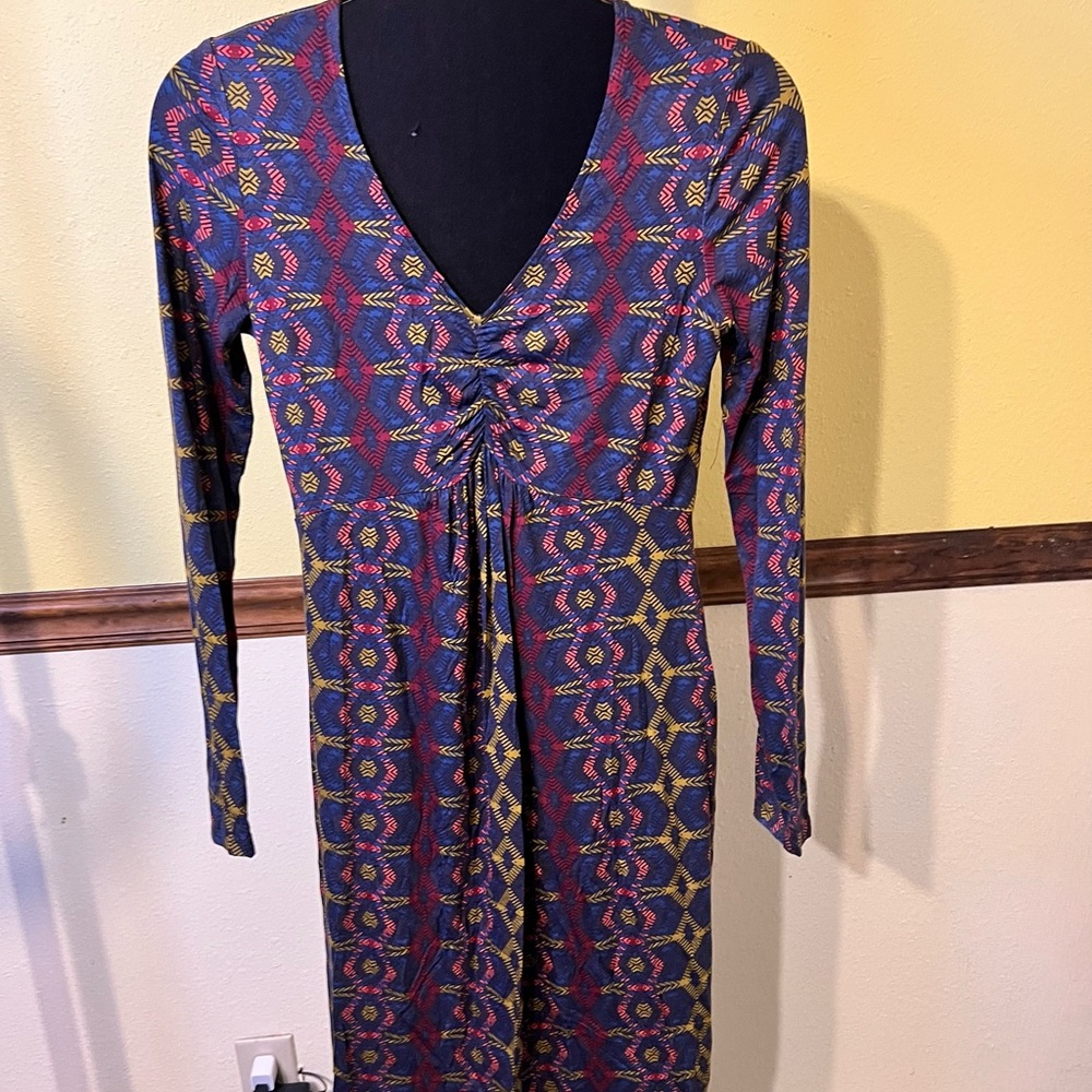 Leota Blue and Multi Colored Long Sleeve V-Neck Sheath Dress